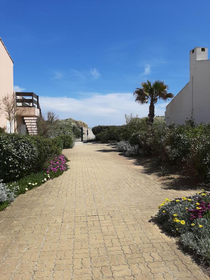 Plage De La Roquille Agde Exterior photo